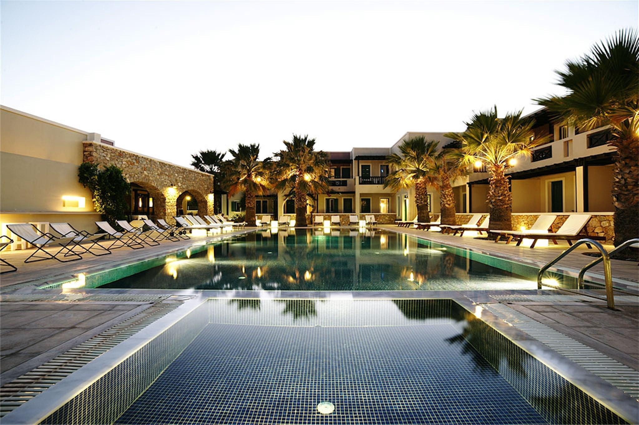 Rose Bay Hotel คามารี ภายนอก รูปภาพ