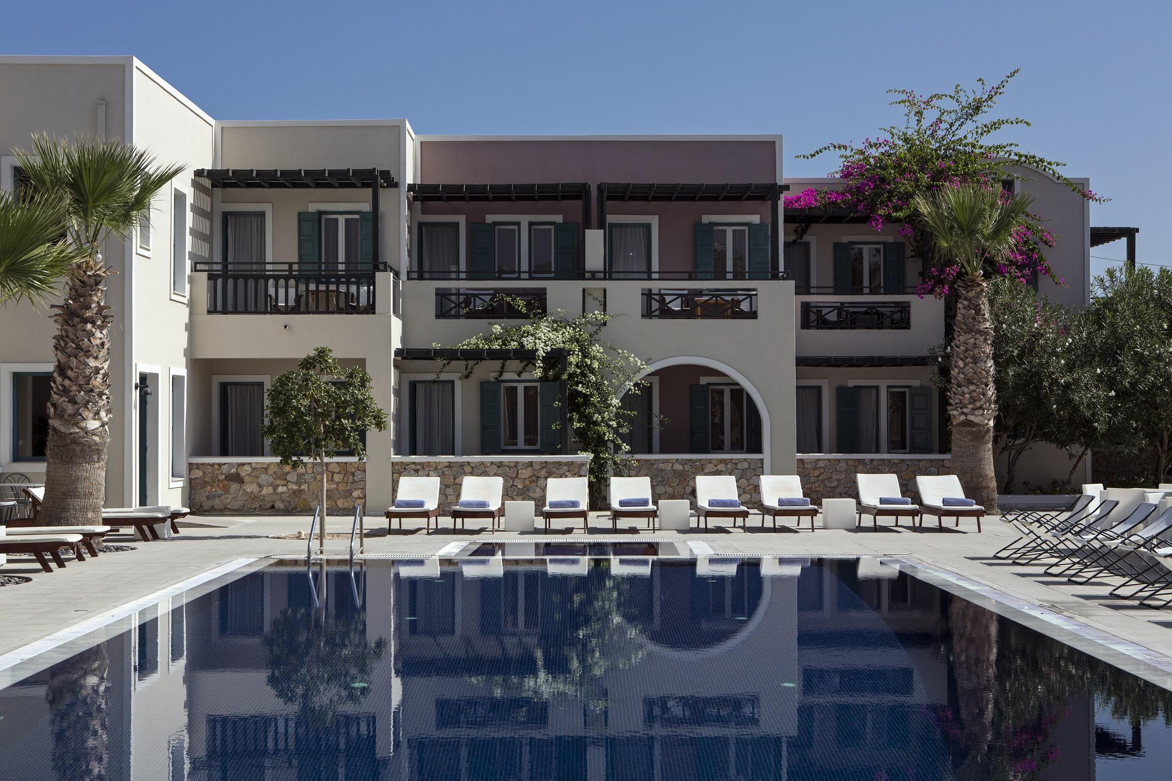 Rose Bay Hotel คามารี ภายนอก รูปภาพ