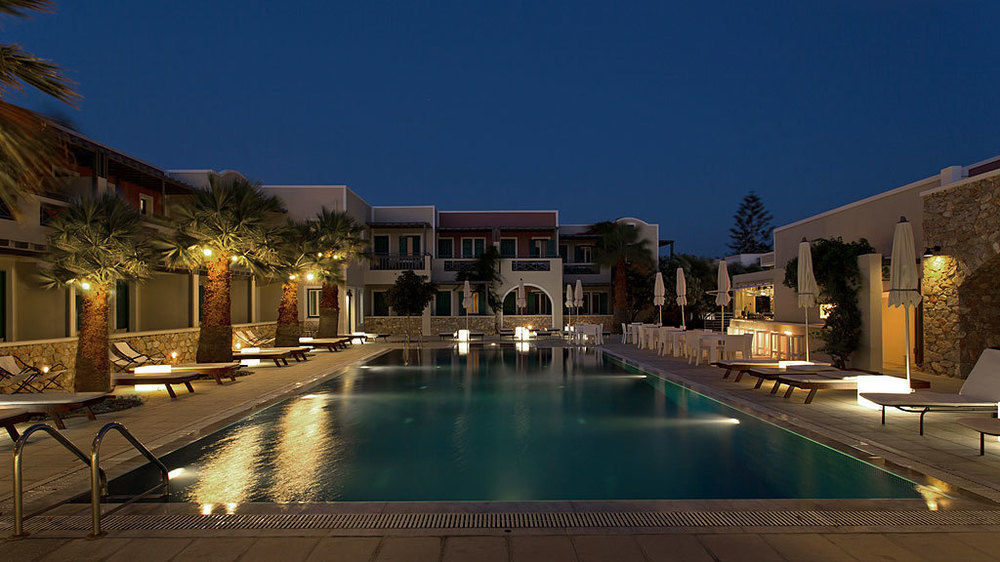 Rose Bay Hotel คามารี ภายนอก รูปภาพ